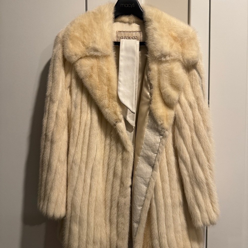 Fur coat (real fur)